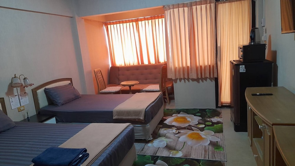 Family Twin Room