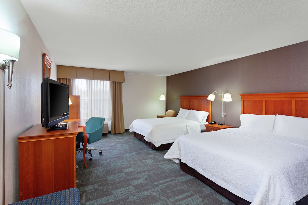Room, 2 Queen Beds, Accessible, Non Smoking - Photo 2