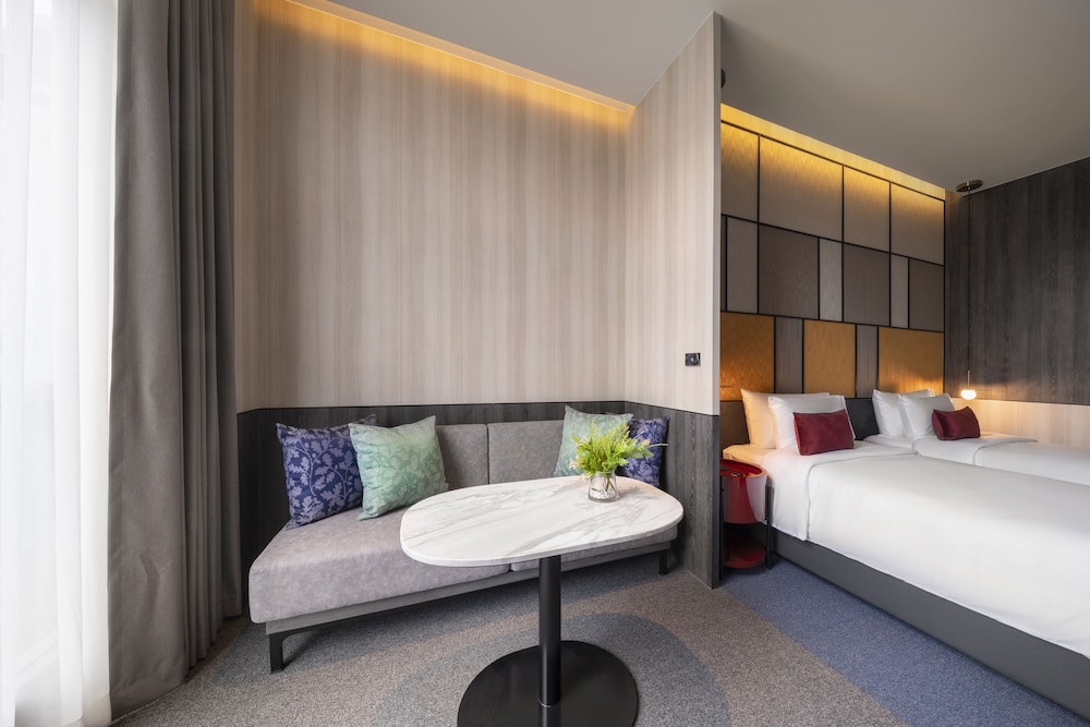 Premier Room, 2 Twin Beds photo 2