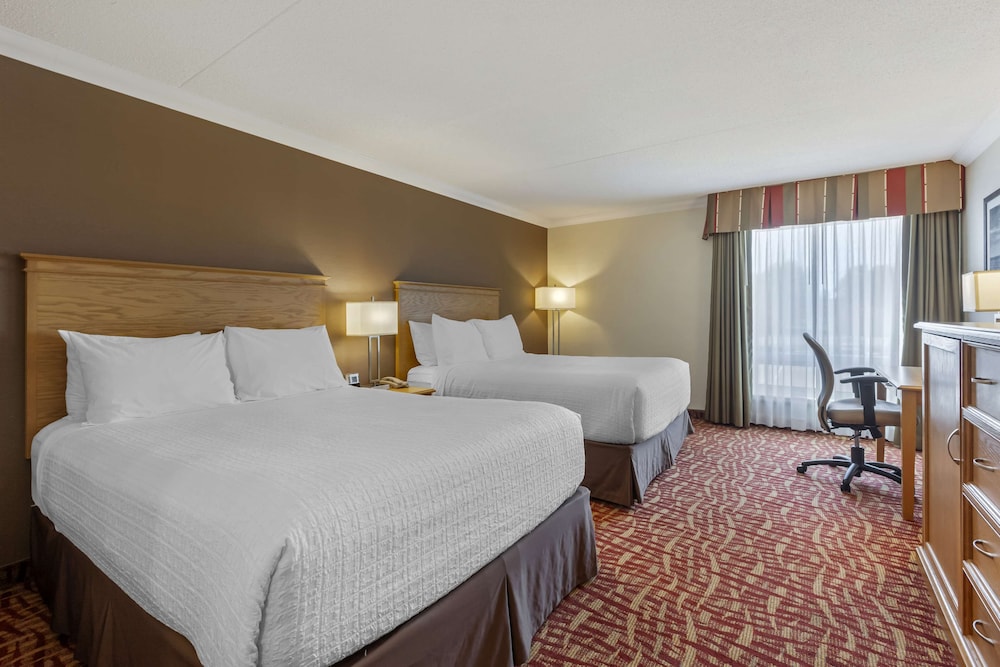 Standard Room, 2 Queen Beds, Non Smoking photo 1