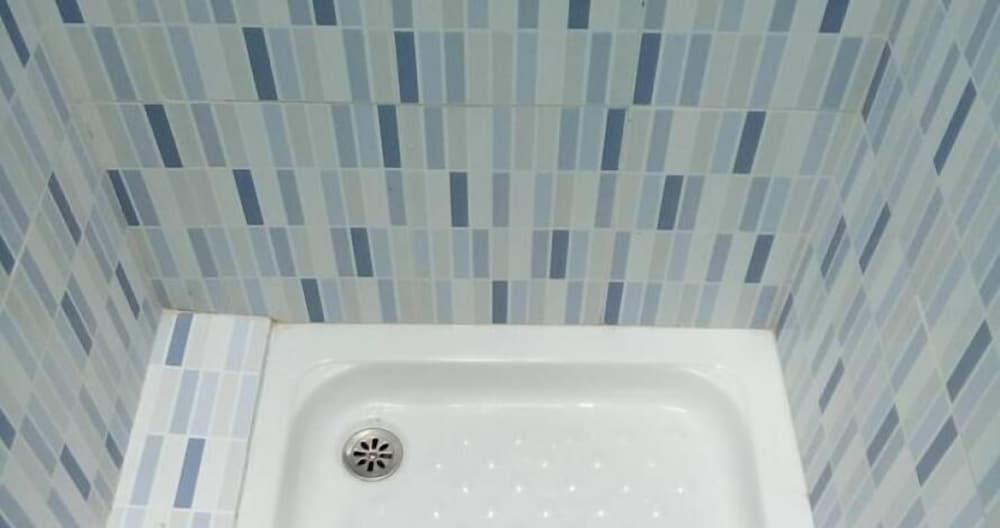Double Room, Shared Bathroom photo 3