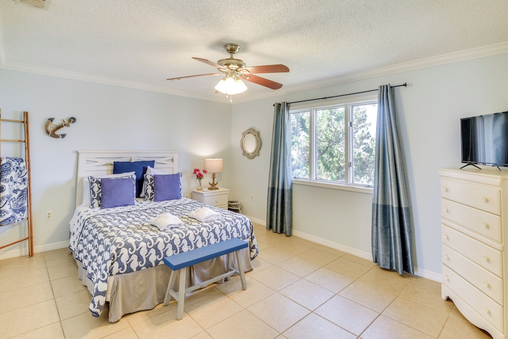 House (4 Bedrooms) photo 1