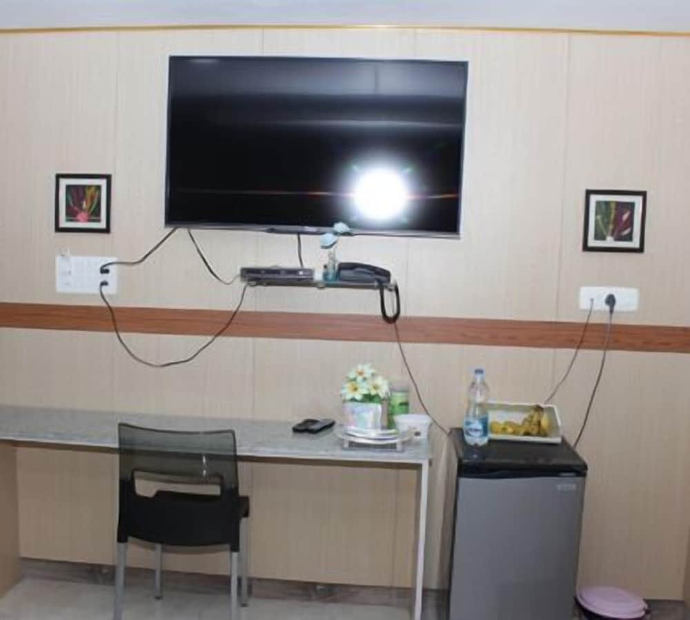 Suite (King) photo 3