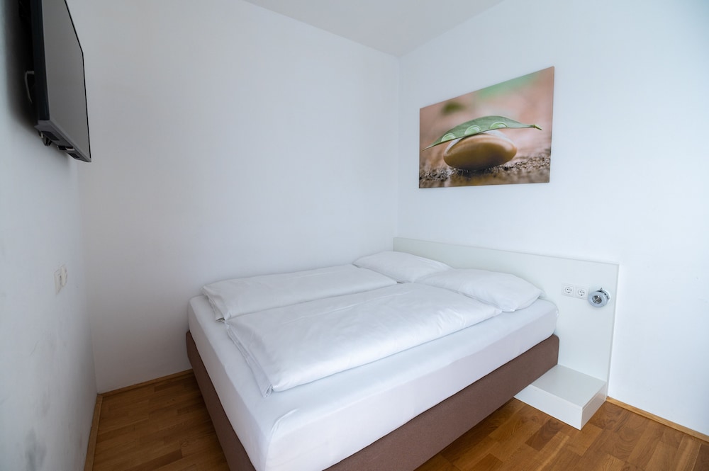 City Double Room photo 3