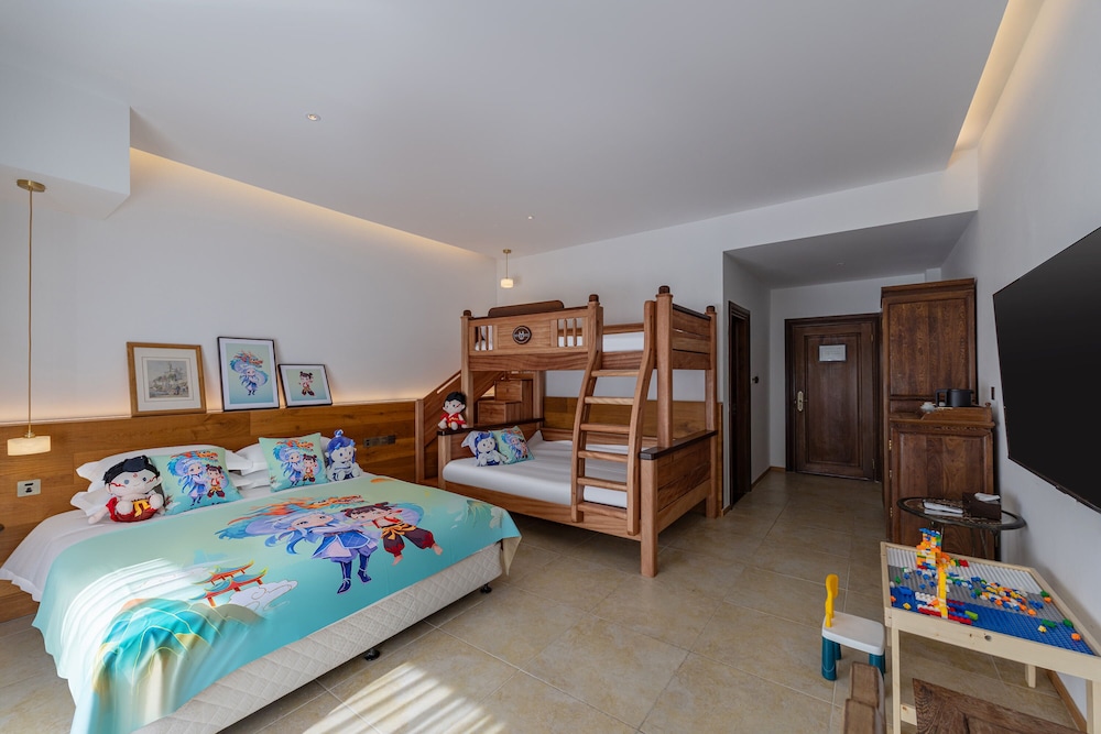 Family Triple Room, Hill View photo 1