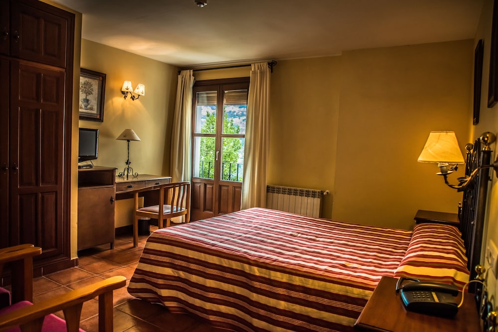 Habitación Doble Económica, 2 Camas Individuales