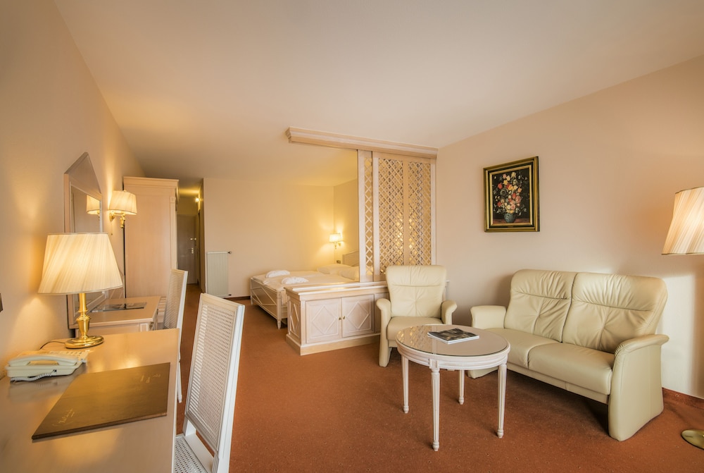 Junior Suite with Balcony, sunny side