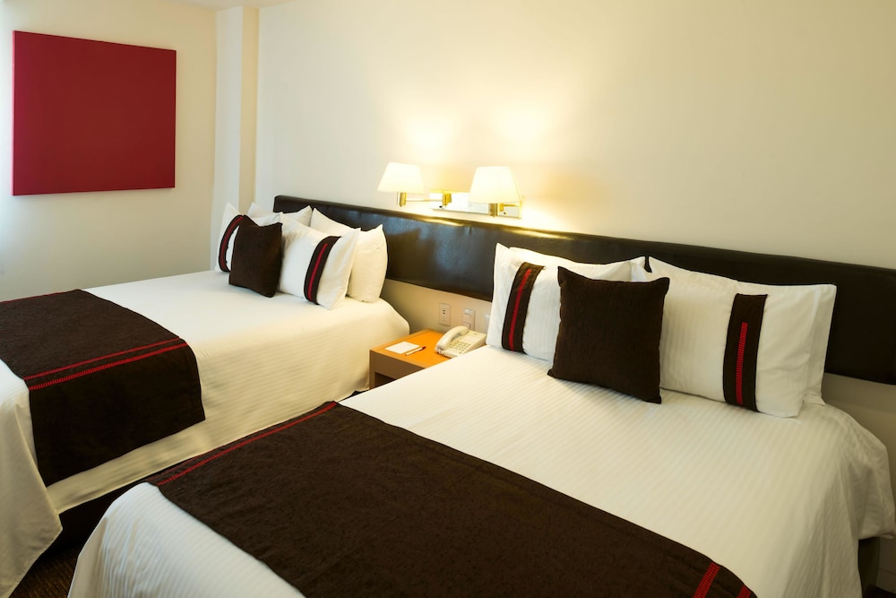 Room, 2 Double Beds (Preferencial) photo 1