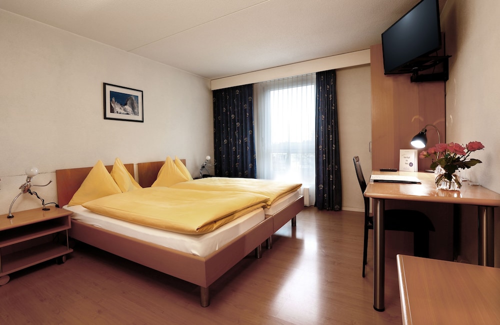 Comfort Double or Twin Room photo 3