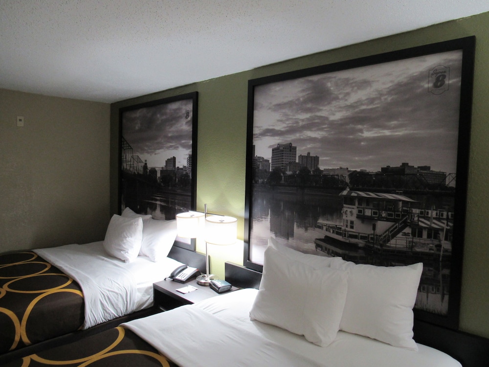 Room, 2 Double Beds, Non Smoking - Photo 9
