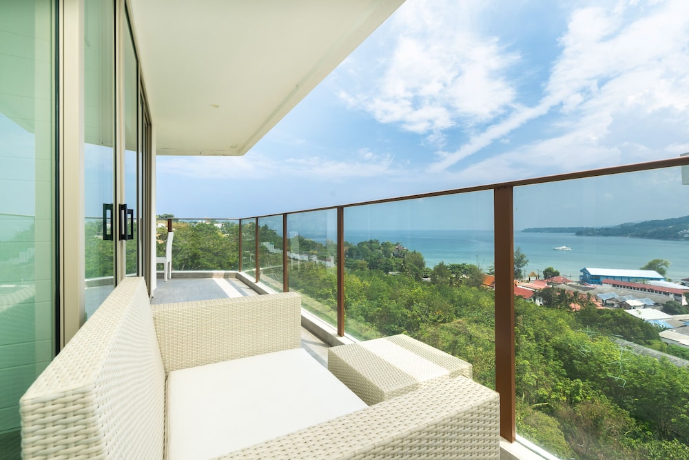 Premium Apartment, 2 Bedrooms, Balcony, Ocean View photo 2