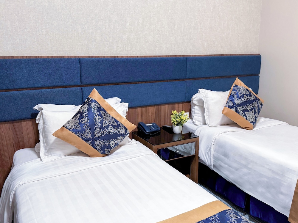 Economy Double or Twin Room, 2 Twin Beds photo 2