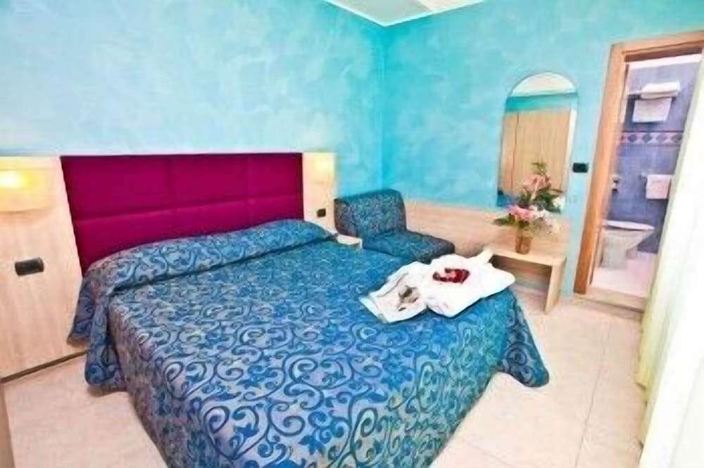 Economy Room, Sea View photo 1