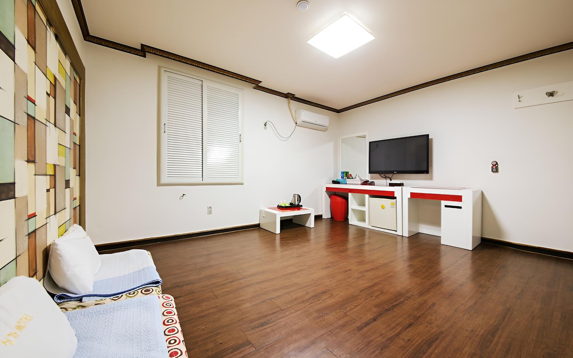 Room (On-dol) photo 3
