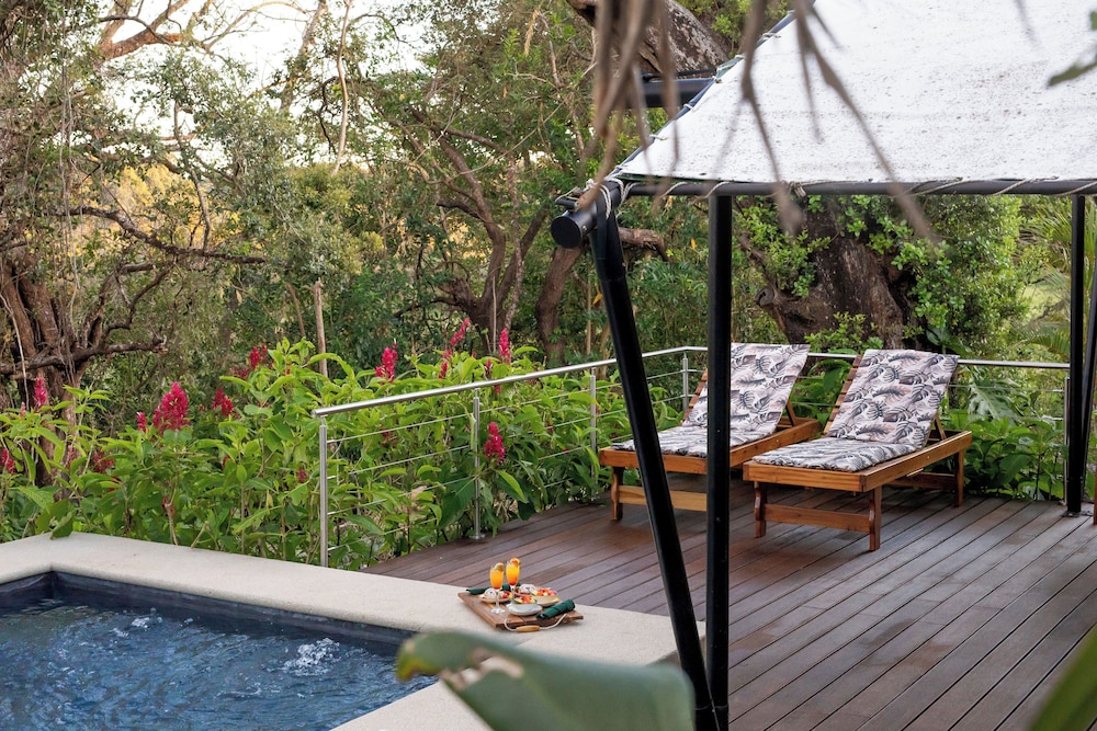 Luxury Tent photo 3