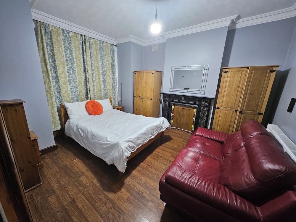 Standard Double Room, 1 Double Bed (Shared) photo 2