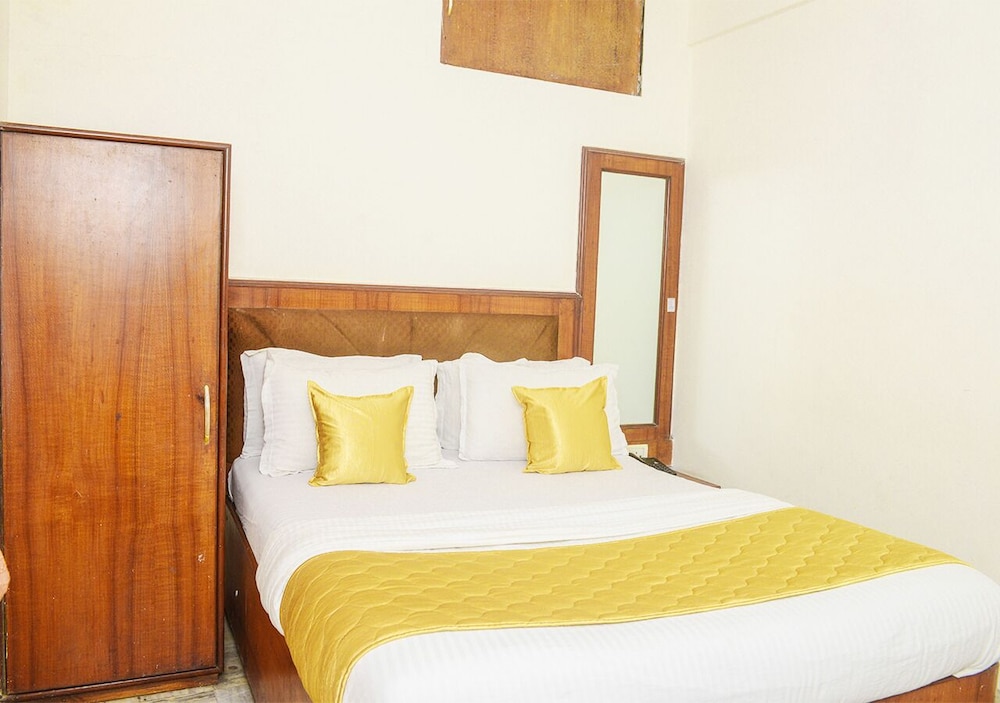 Deluxe Room - Photo 2