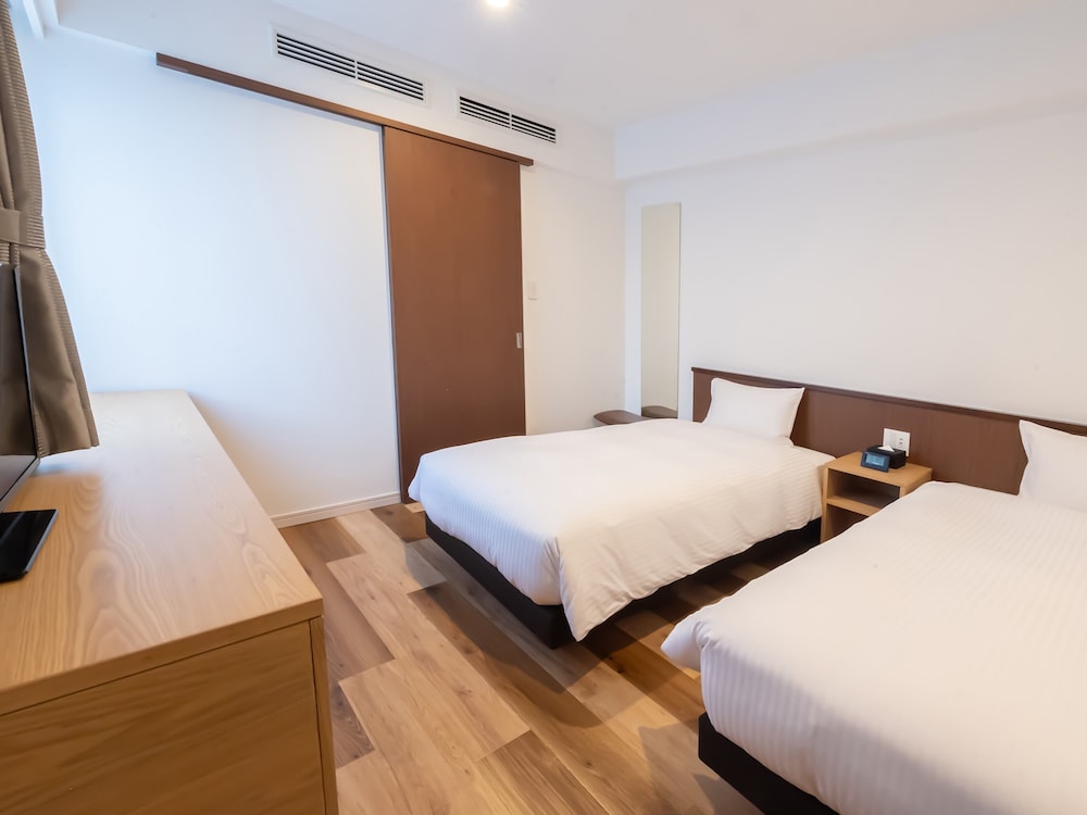 Standard Twin Room, Non Smoking - Photo 2