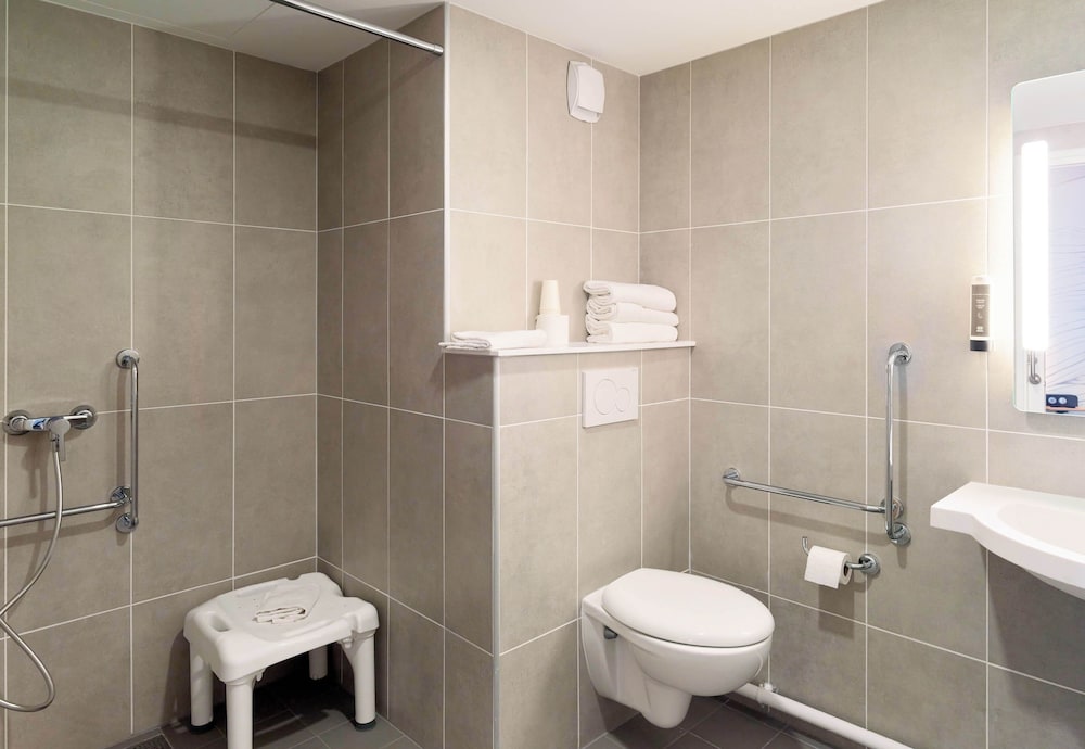 Triple Room, Mobility Accessible, Non Smoking - Photo 8