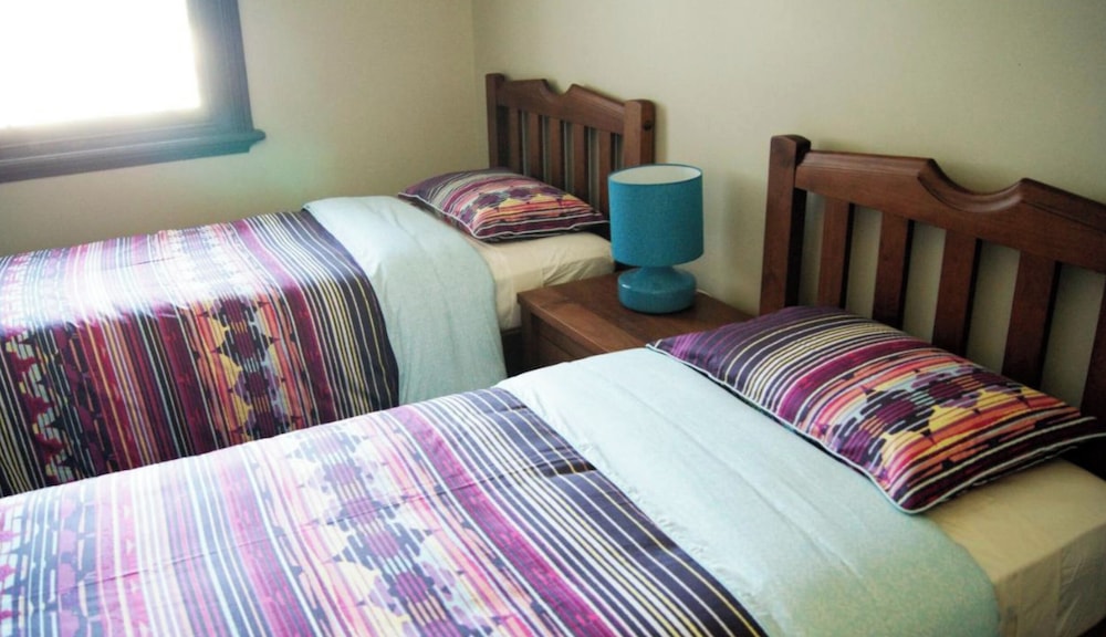 Basic Double or Twin Room, Non Smoking photo 2