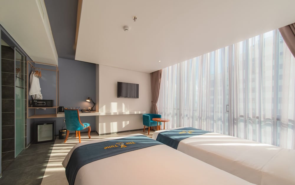 Executive Double or Twin Room, City View - Photo 7