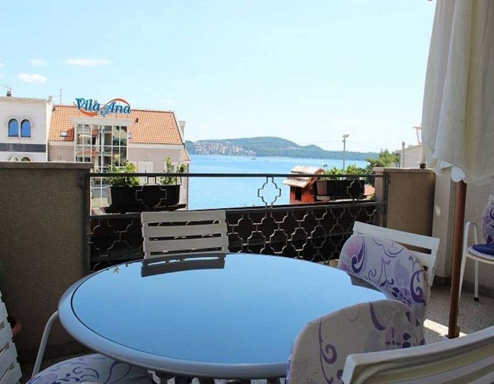 Apartment (Milka - 100m from the sea - A2(2+1)) photo 1