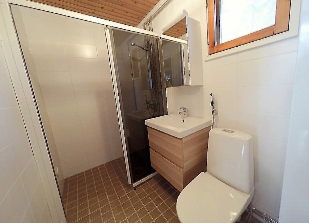 Plus Cottage, multiple beds (2-4 Adults)