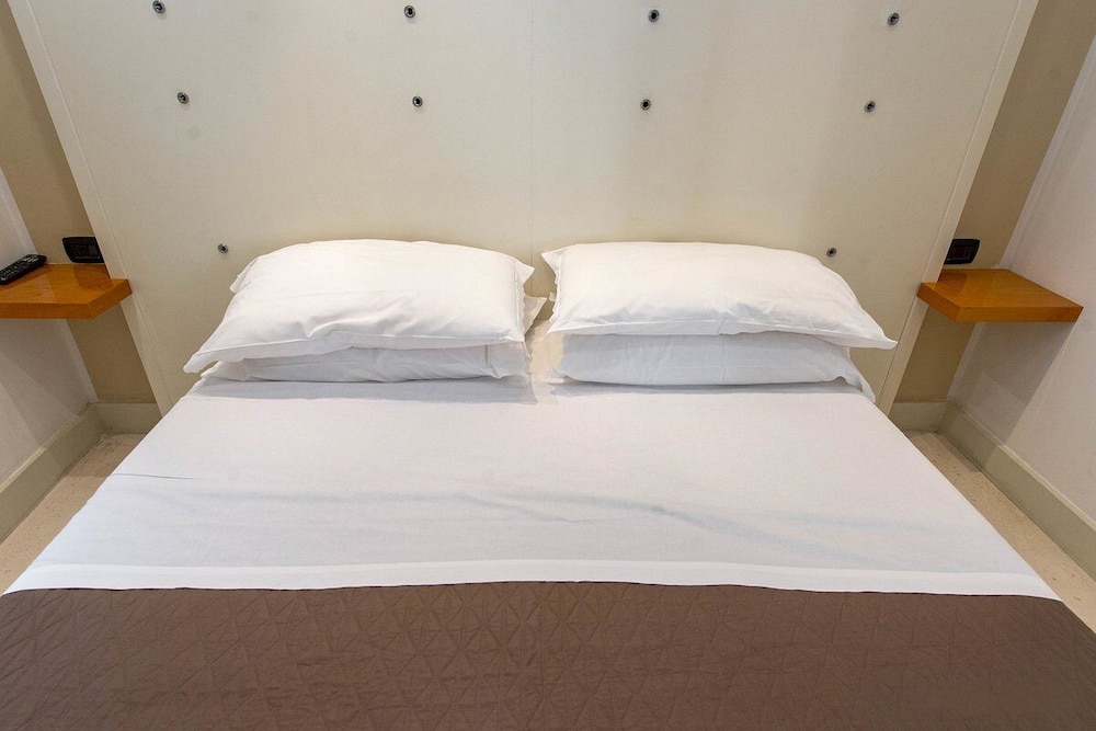 Quadruple Room photo 2