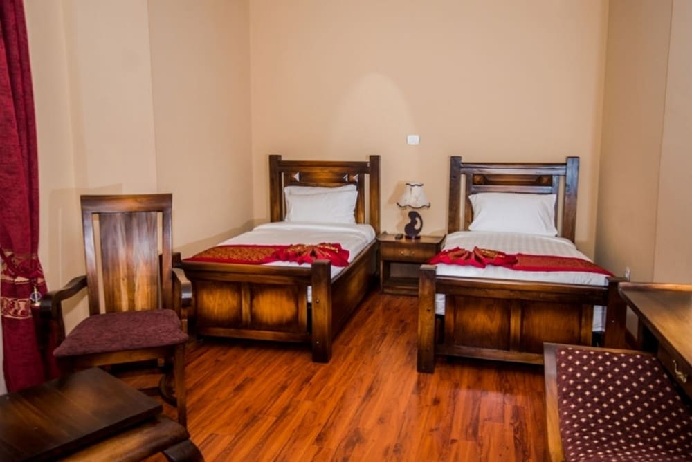 Standard Twin Room, City View photo 1