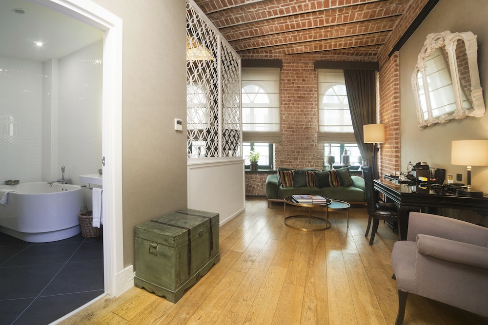 Suite photo 2