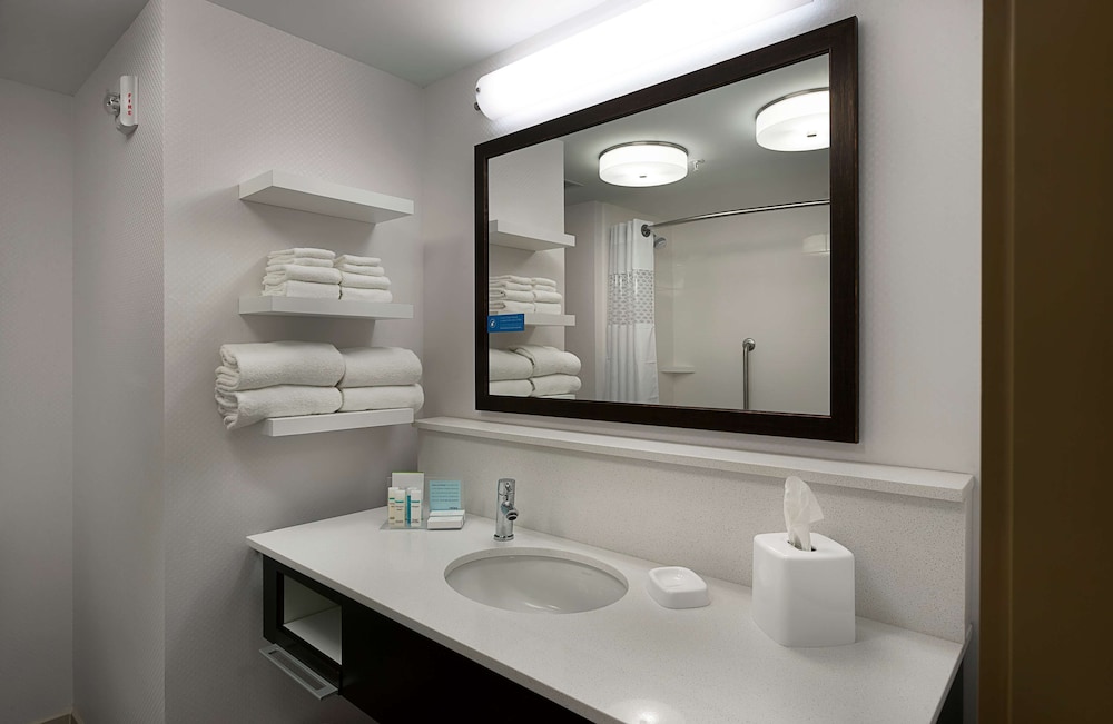 Studio, 2 Queen Beds, Kitchenette photo 3