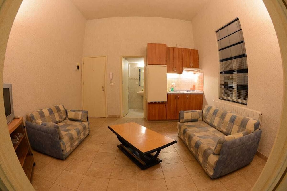 Deluxe Chalet photo 2