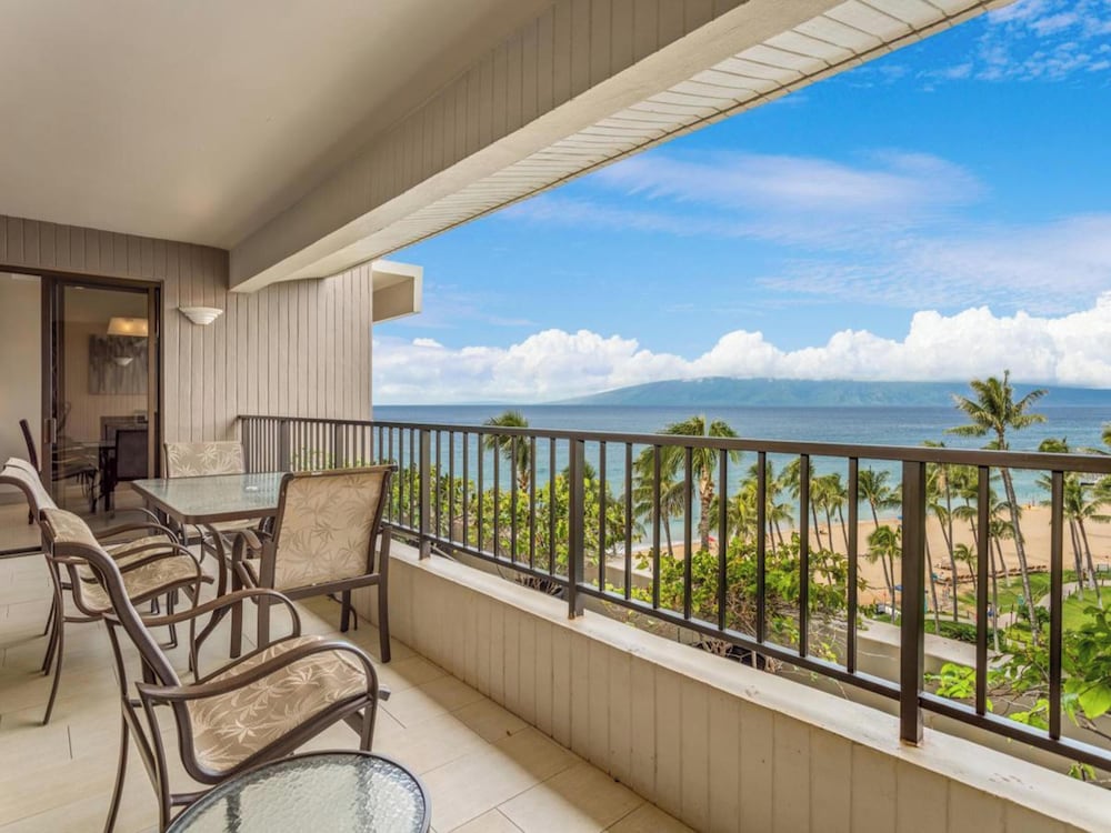 Condo, 2 Bedrooms, Ocean View (383)