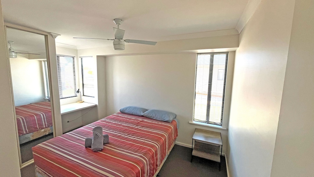 Basic Mobile Home photo 1