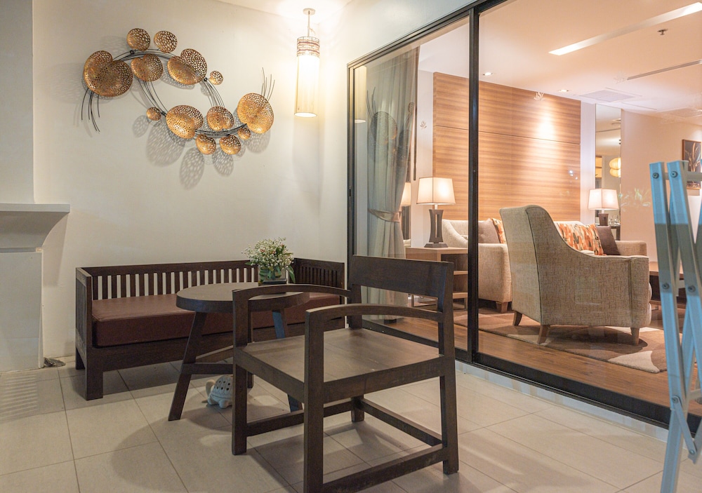 Executive Deluxe Suite - Free Suvarnabhumi Airport Transfer - Photo 9