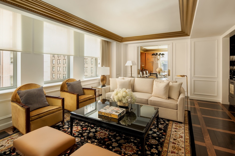 Manhattan Suite Hearing Accessible