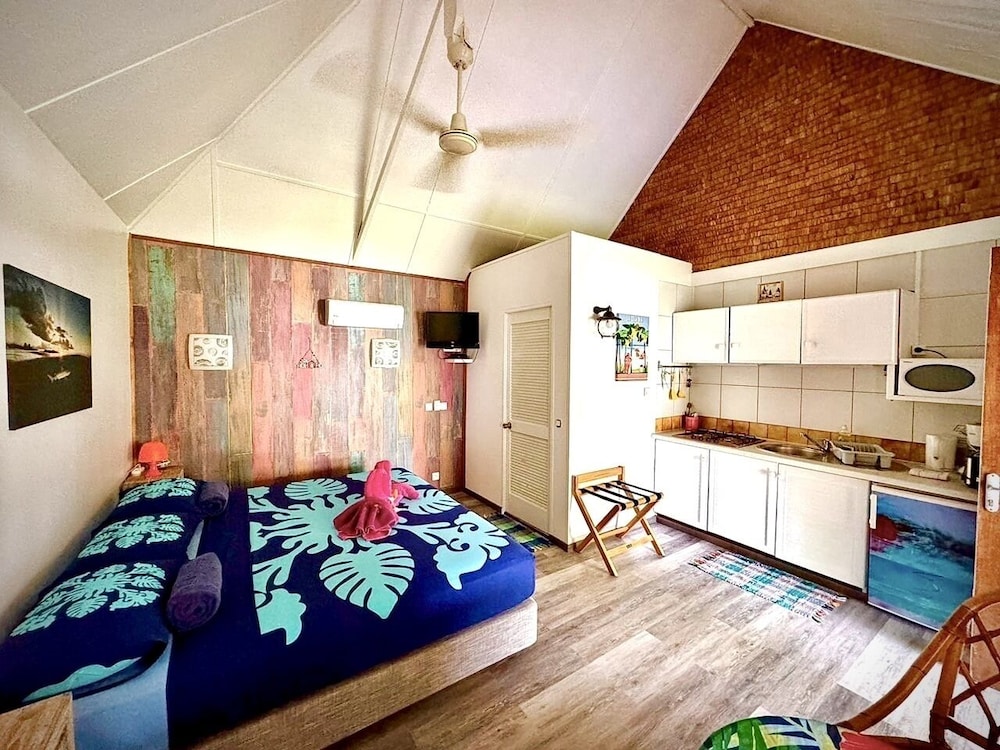 Studio, Partial Sea View, Garden Area photo 2