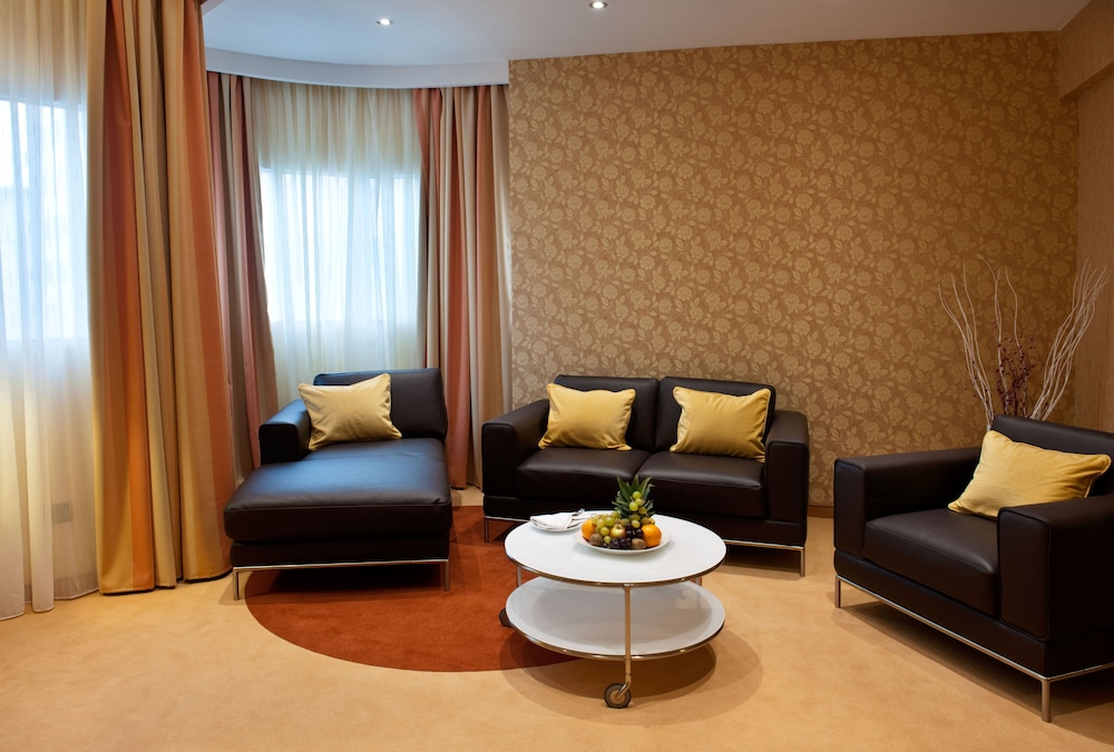 Junior Suite, 1 King Bed