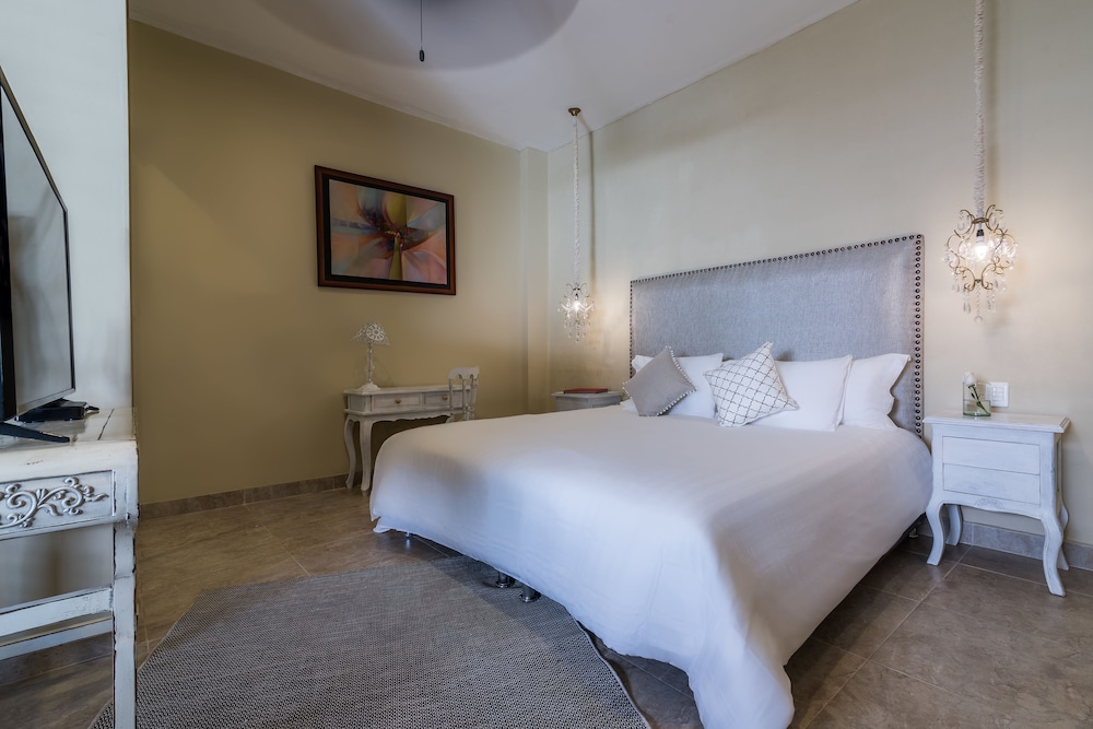 Superior Double Room, 1 King Bed photo 2