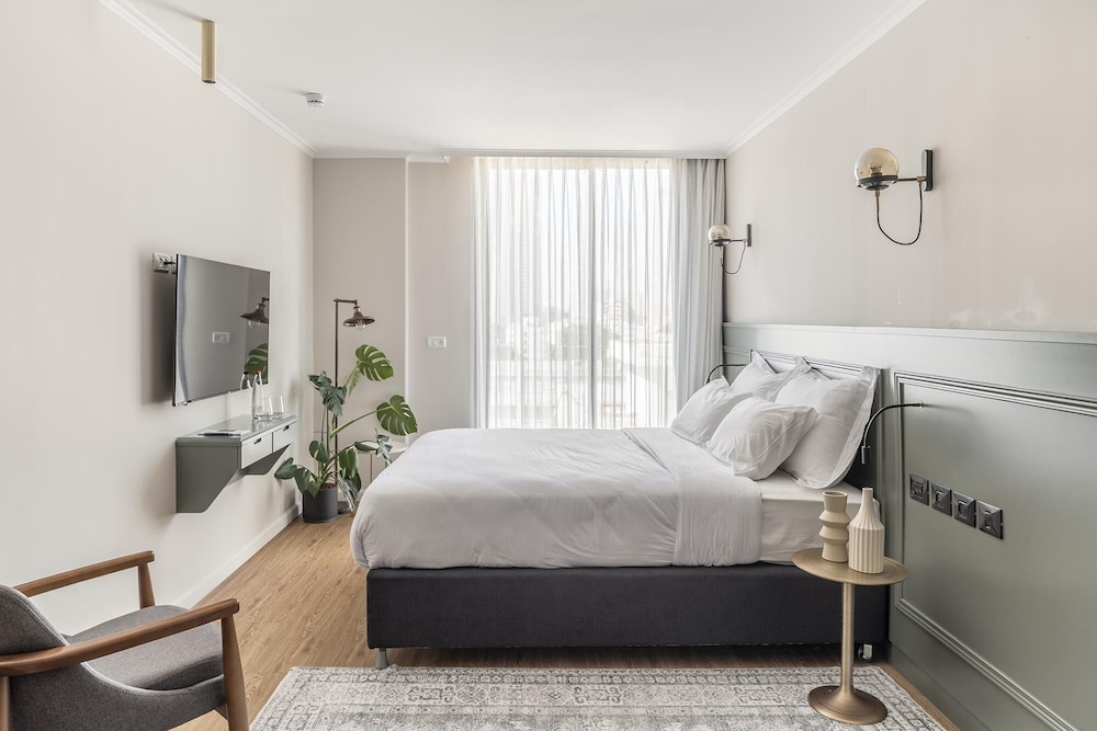 Premium Room - Photo 1