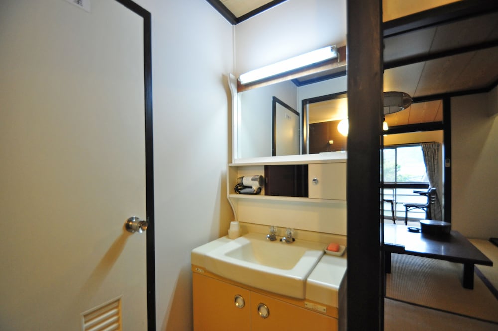 Japanese Style Room - Smoking photo 2