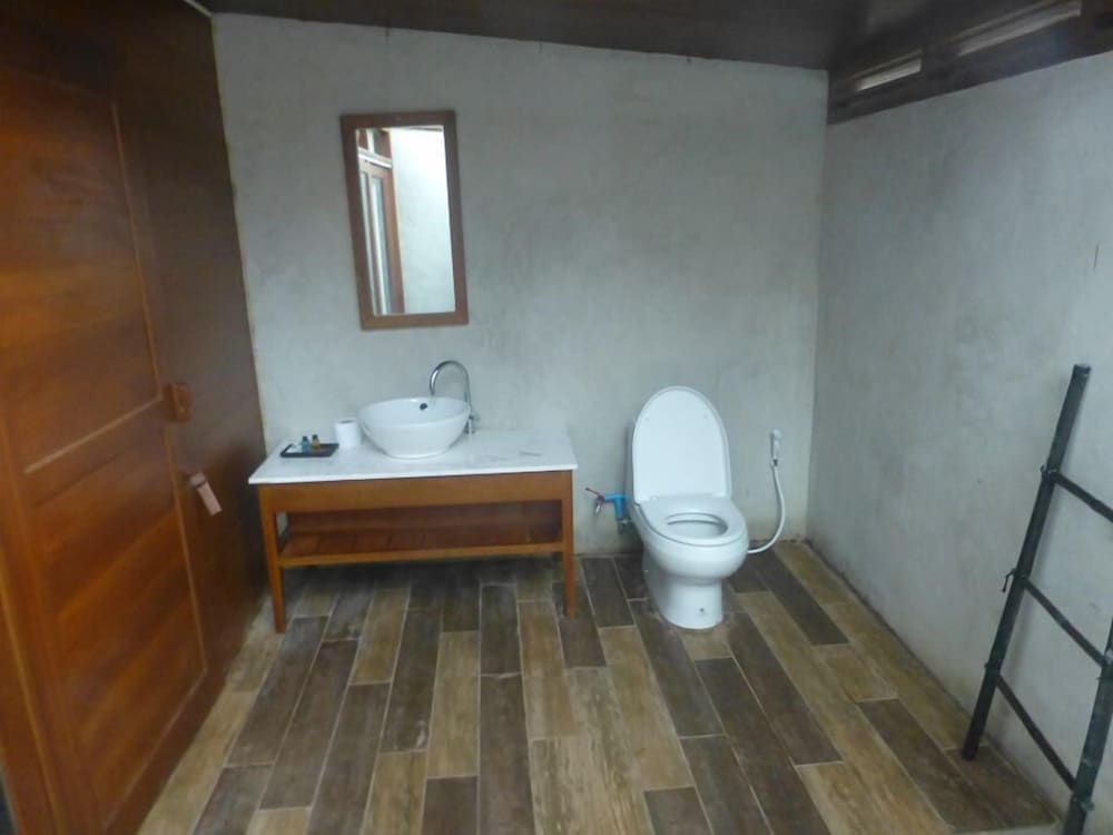 Superior Bungalow with Fan photo 2