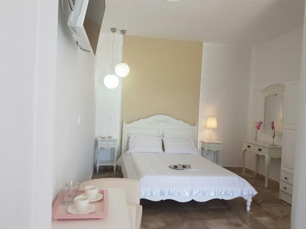 Basic Double Room