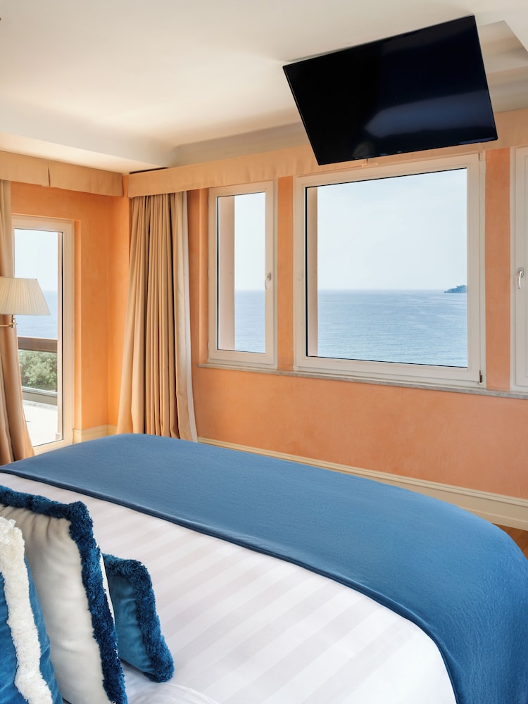 Portofino Panoramic Suite Sea View - Photo 2