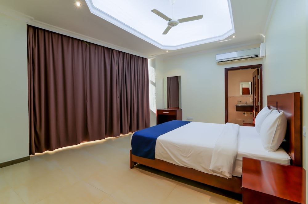 Deluxe Suite