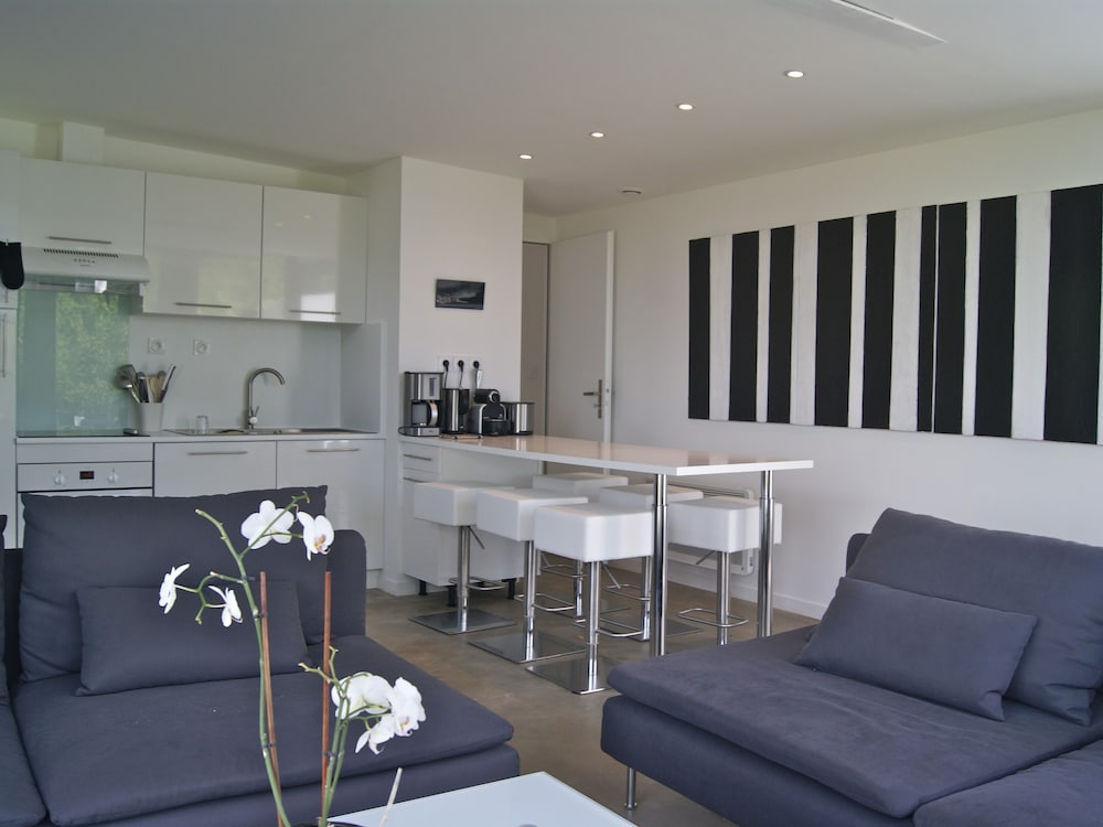 Luxury Apartment, Ensuite, Sea View (Lodge Blanc (4*))