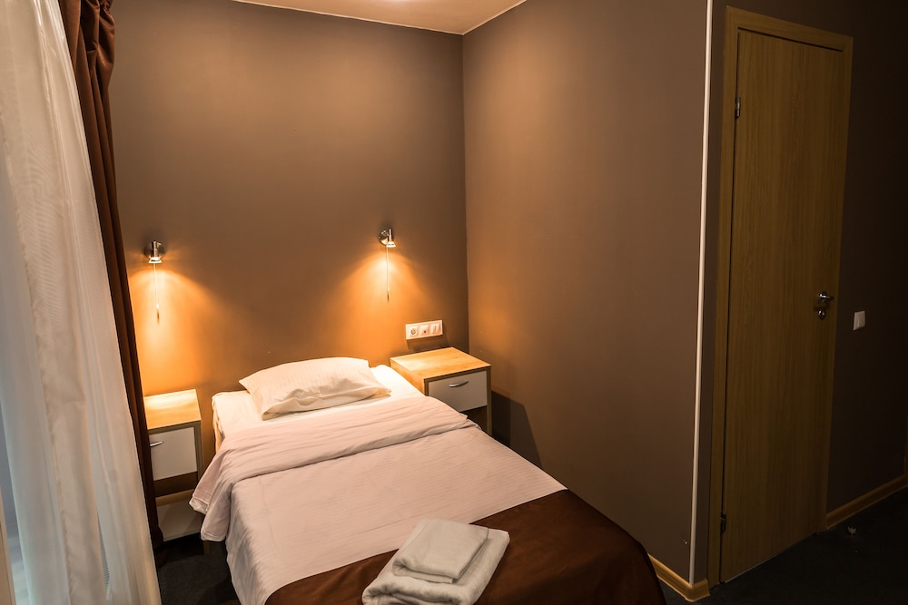 Basic Single Room, 1 Twin Bed