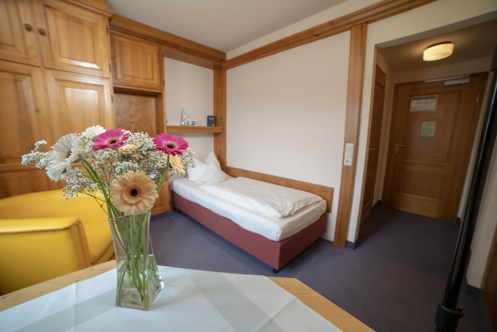 Single Room photo 3