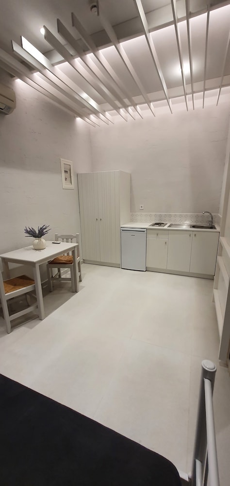 Suite, 1 Bedroom, Non Smoking, Mountain View photo 2