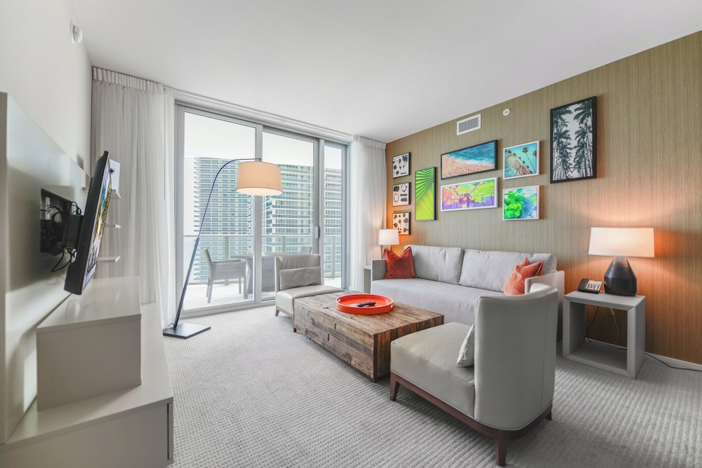 Luxury Condo, 2 Bedrooms, City View photo 1